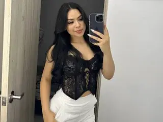Streamate Nude Webcam of AbbyDiixon