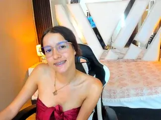Streamate Best live sex cam show of Linda4Petite