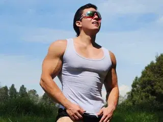 Streamate Watch Live Sex Cams of clark_paul