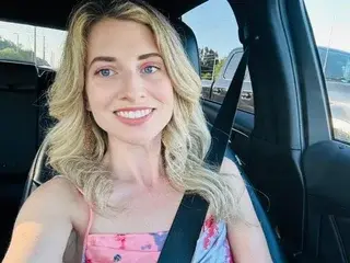 Streamate Live Sex Cam of PresleyLouiseRose