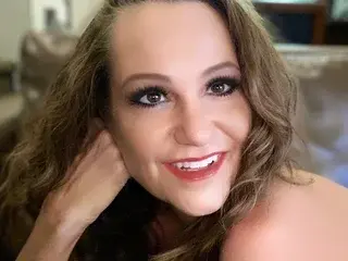 Streamate Live Sex Cam of realroniraye