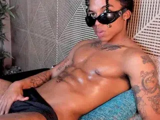 Streamate Live Sex of Black_tentationx