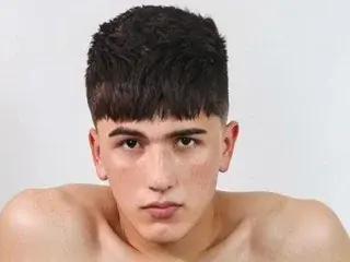 Streamate Nude Webcam of Jaxon_King