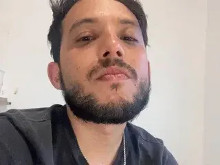 Streamate Free Porn Cam of roc_co