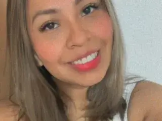 Streamate Live Sex Cam of Dana_Joness