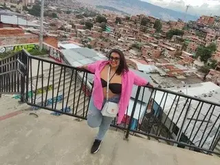 Streamate Best live sex cam show of Nina_Lisboah