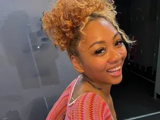 Streamate Best live sex cam show of SexyKiani
