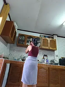 Stripchat Watch Live Sex Cams of Mama_Eva_1