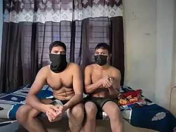 Stripchat Free Porn Cam of Ragnorok01
