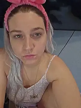 Stripchat Adult Webcam of ScarletsWeb