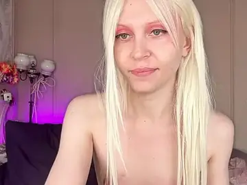 Stripchat Sex Cam of _evielle_