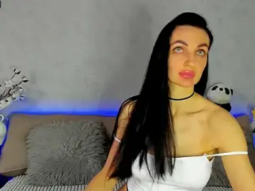 Stripchat Sex Cam of Tina_Mart