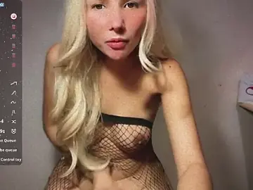 Stripchat Adult Webcam of Manddeexx