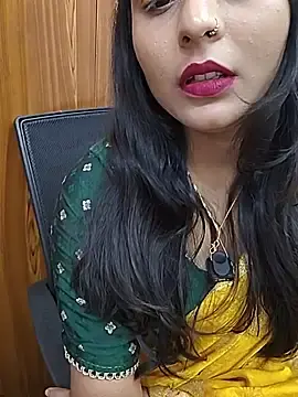 Stripchat Live Sex of Mummy_jii1