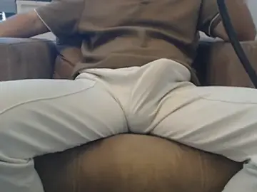 Stripchat Live Sex Cam of masterxmonster
