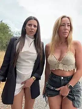 Stripchat Sex Cam of SweetAlegra_