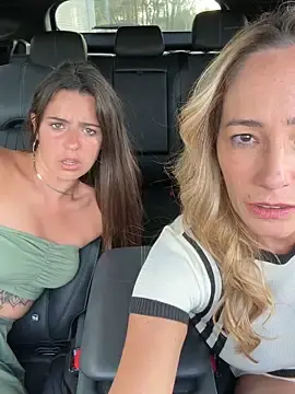 Stripchat Live Porn of SweetAlegra_
