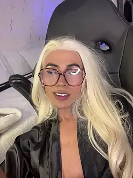 Stripchat Watch Live Sex Cams of miss_tatiana_