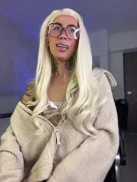 Stripchat Free Porn Cam of miss_tatiana_