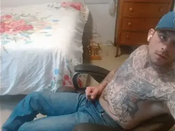 Stripchat Live Sex Cam of DADDY_KANE8---