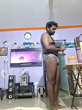 Stripchat Adult Webcam of BlackHairy_man