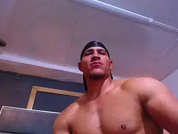 Stripchat Best Webcam of teddyfit19cm
