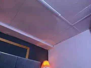 Stripchat Sex Cam of teddyfit19cm