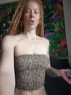 Stripchat Sex Cam of LucidLucy