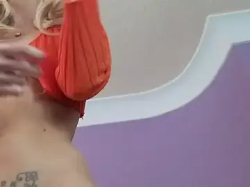 Stripchat Live Sex Cam of SereneXX