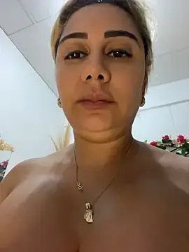 Stripchat Watch Live Sex Cams of maymercy