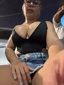 Stripchat Adult Webcam of maymercy