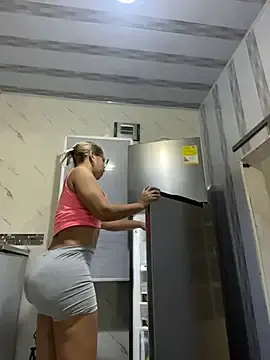 Stripchat Free Porn Cam of maymercy