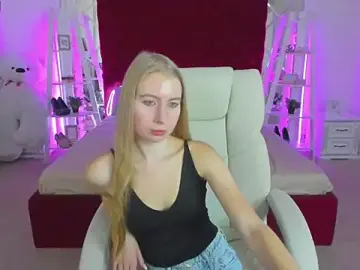 Stripchat Adult Video Chat of Alina_Blonde