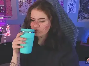 Stripchat Adult Webcams of Dark_Shine