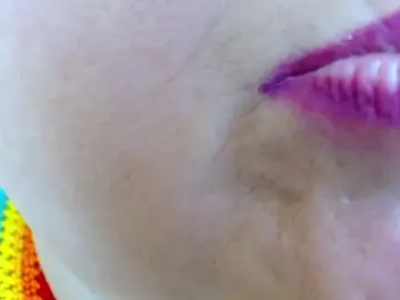 Stripchat Adult Webcam of Kerly_Doll