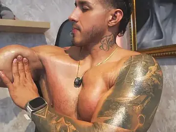 Stripchat Watch Live Sex Cams of eros-steel