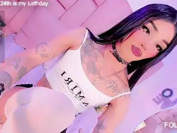 Stripchat Live Sex Cam of ExoticlanaDoll