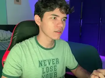 Stripchat Adult Video Chat of Im_Camii