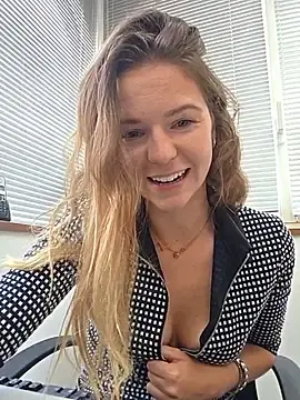 Stripchat Best Webcam of lucie_mehott