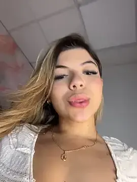 Stripchat Free Live Porn of AngelBlushXXX
