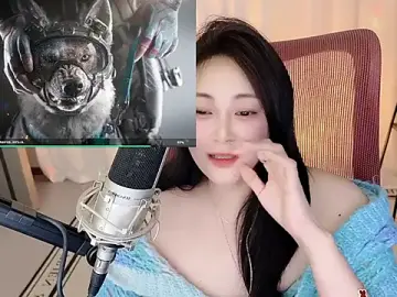 Stripchat Live Porn of Daisy-77