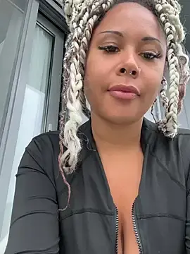 Stripchat Best Webcam of HaileyDiana