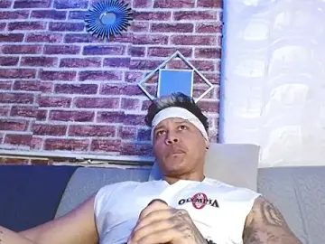 Stripchat Nude Webcam of jordan_bigcock_