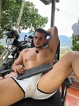 Stripchat Best Webcam of Marco_Vega
