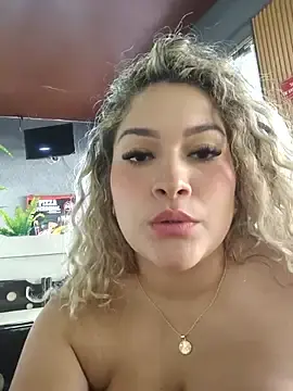 Stripchat Adult Video Chat of Sara_smiiith211