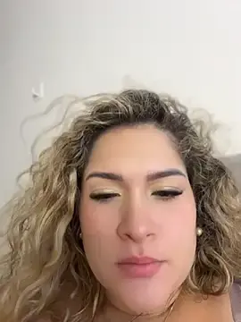 Stripchat Live Sex of Sara_smiiith211