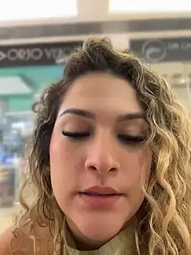 Stripchat Sex Chat of Sara_smiiith211