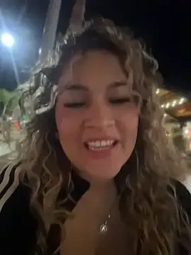 Stripchat Live Porn of Sara_smiiith211