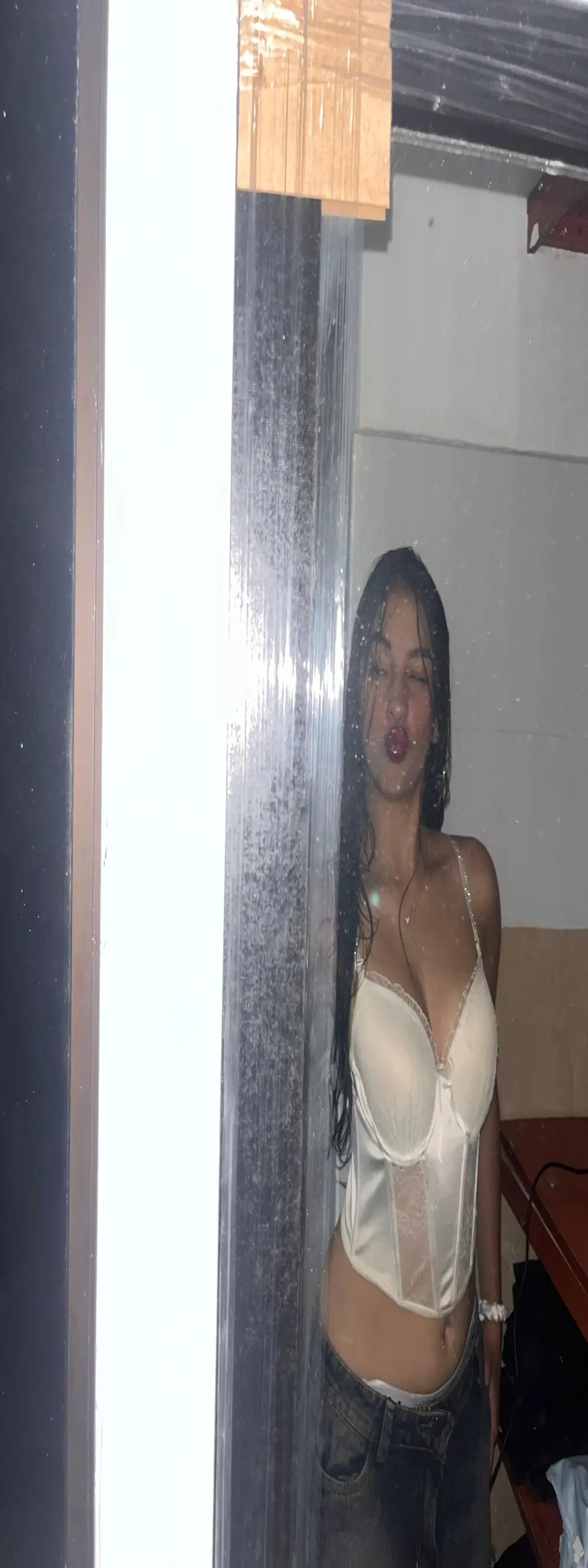 kandy_grey