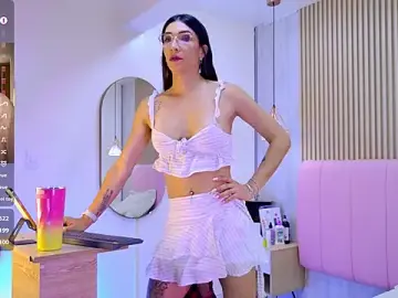 Stripchat Watch Live Sex Cams of kylliefox_